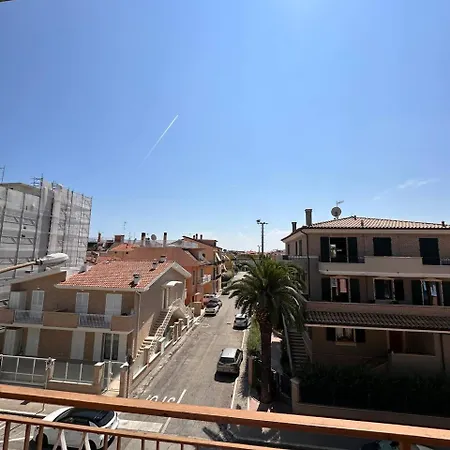 Δωμάτια σε οικογενειακή κατοικία Casa Via Mare