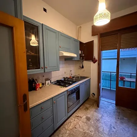 Δωμάτια σε οικογενειακή κατοικία Casa Via Mare *